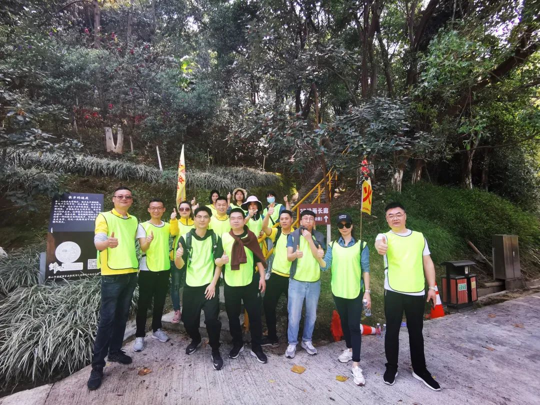 云顶集团.地砖团队角逐完毕合影